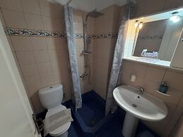 Vythos rooms