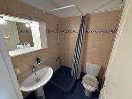 Vythos rooms