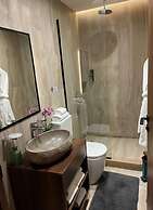 The Nomad Pyramids Luxury Wing