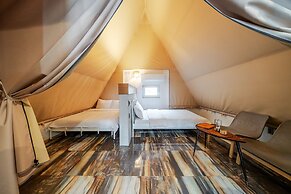 Yeongdeok Dalto Poolvilla Glamping