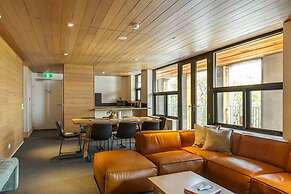 Nelse Lodge