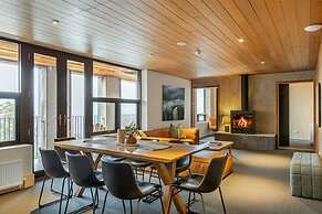 Nelse Lodge