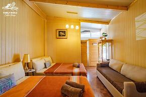 Family World Cabin House