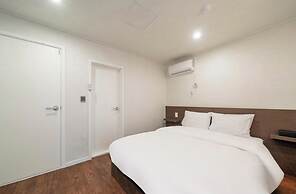 Stay Revesoyu Hotel