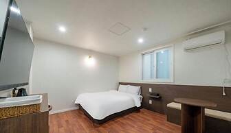 Stay Revesoyu Hotel