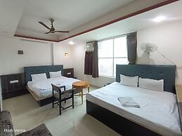 New Holiday Inn Hotel
