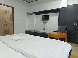 New Holiday Inn Hotel