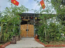 Lucky Home - Boutique Tropical Hideaway