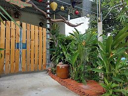 Lucky Home - Boutique Tropical Hideaway