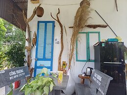 Lucky Home - Boutique Tropical Hideaway