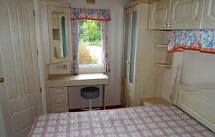 Mobile Home im Ferienpark mit Seezugang