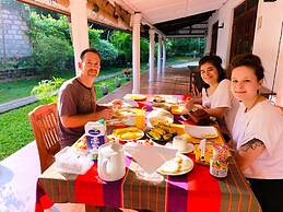 Lal Home Stay