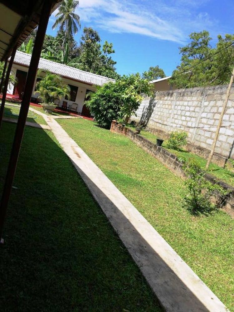 Lal Home Stay