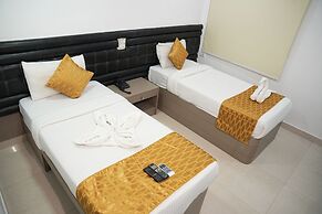 La Riviera Suites
