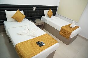 La Riviera Suites