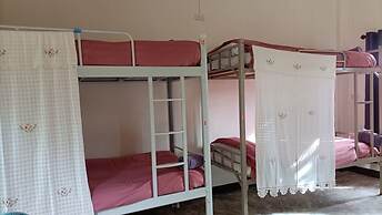 Lucky Pai Resort & Hostel