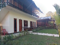 Lucky Pai Resort & Hostel
