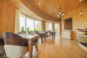 Royal Pine Kasauli