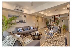 Vero Sky Penthouse by Dia