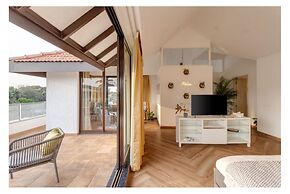Vero Sky Penthouse by Dia