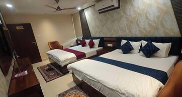 Hotel Shri Vallabh kripa