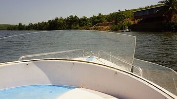 Aghanashini River Retreats