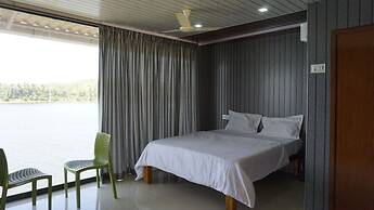 Aghanashini River Retreats