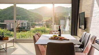 Avec J Pool Villa, Gapyeong