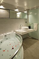 Bebridge Pool Villa Resort