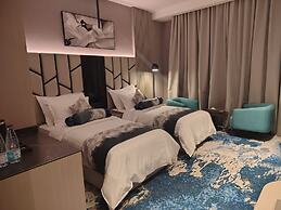Taj Lives Hotel