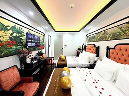 GREEN LUXURY HOTEL