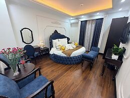 GREEN LUXURY HOTEL
