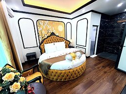 GREEN LUXURY HOTEL