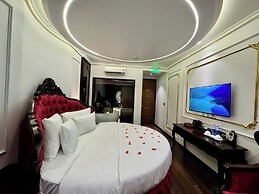 GREEN LUXURY HOTEL
