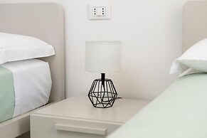 Perle Marine Suite Apartments