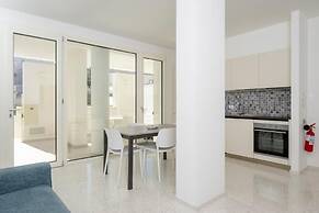 Perle Marine Suite Apartments