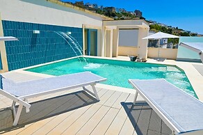 Perle Marine Suite Apartments