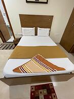 SriLakshmitulasiresidency by pickurstay