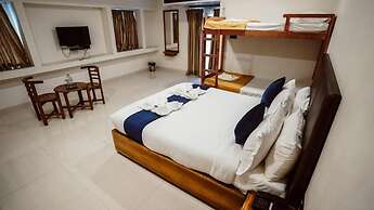 Sayora Hotels