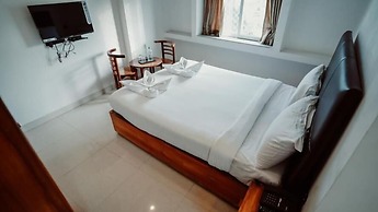 Sayora Hotels