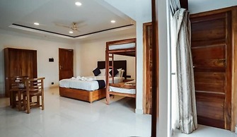 Sayora Hotels