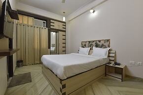 Hotel The Grand Kailash
