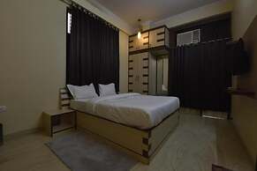 Hotel The Grand Kailash