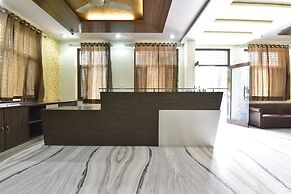 Hotel The Grand Kailash