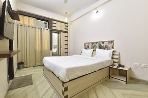 Hotel The Grand Kailash