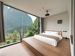 Hidden Valley Hotel