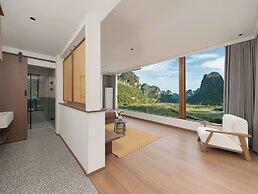 Hidden Valley Hotel