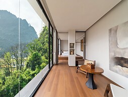 Hidden Valley Hotel