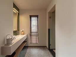 Hidden Valley Hotel