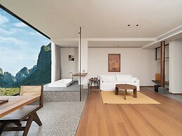 Hidden Valley Hotel